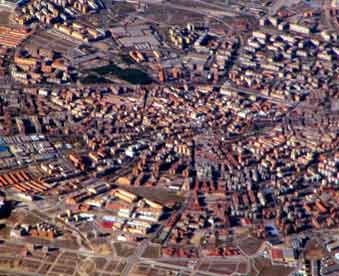 Vista-aérea-de-la-ciudad-de-Mostoles-de-mudanzas-Mostoles-Alicante